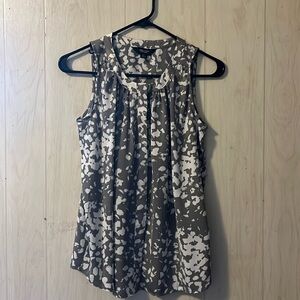 Simply Vera Wang Gray & White sleeveless top XS